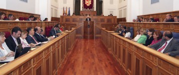 Sesión en las Cortes de Castilla-La Mancha. JCCM